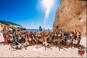 black nude beach group - Beach Day Trip for Erasmus & Study Abroad in Seville & Huelva