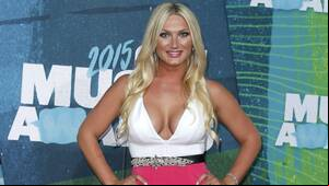 Brooke Hogan Sex Porn - Brooke Hogan defends her dad's racist rant in the weirdest way (VIDEO) â€“  SheKnows