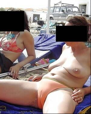 beach voyeur mother in law - Mother Voyeur Porn Pics - PICTOA