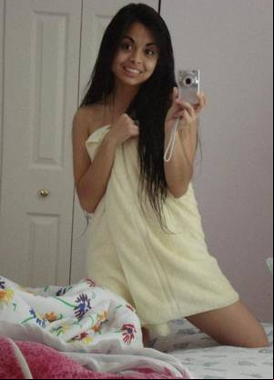 naked 18 year old indian - Super cute 18 year old non nude indian girlfriend