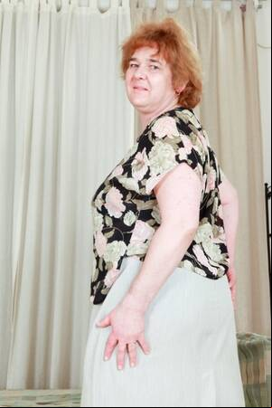 Andrea Uk Granny Porn - Andrea Blue Porn Pics & Naked Photos - PornPics.com