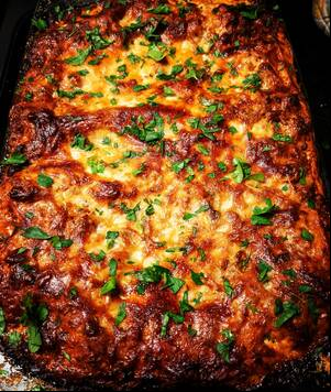 Beautiful Food Porn - Look at this beautiful lasagna ðŸ˜ðŸ˜ðŸ˜ : r/FoodPorn