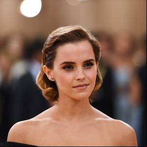 Emma Watson Erotic Porn - Emma Watson Is the Latest Victim In a Long History of Online Hacks and  Harassment Toward Women | Vogue